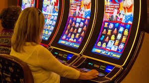 9p741 Slots, Live Tables aur Sportsbook